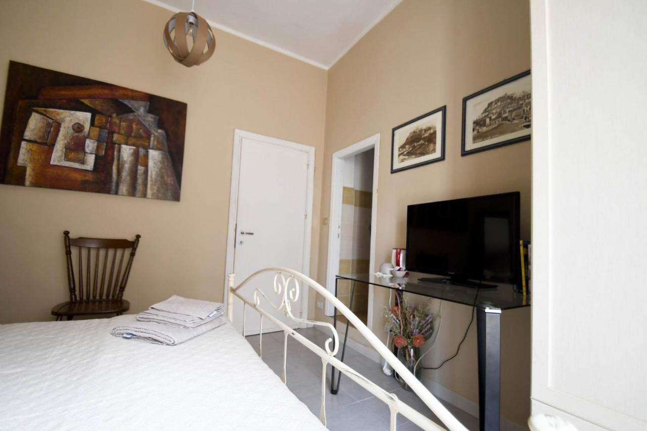 B&B La Pianedda Castelsardo Bagian luar foto