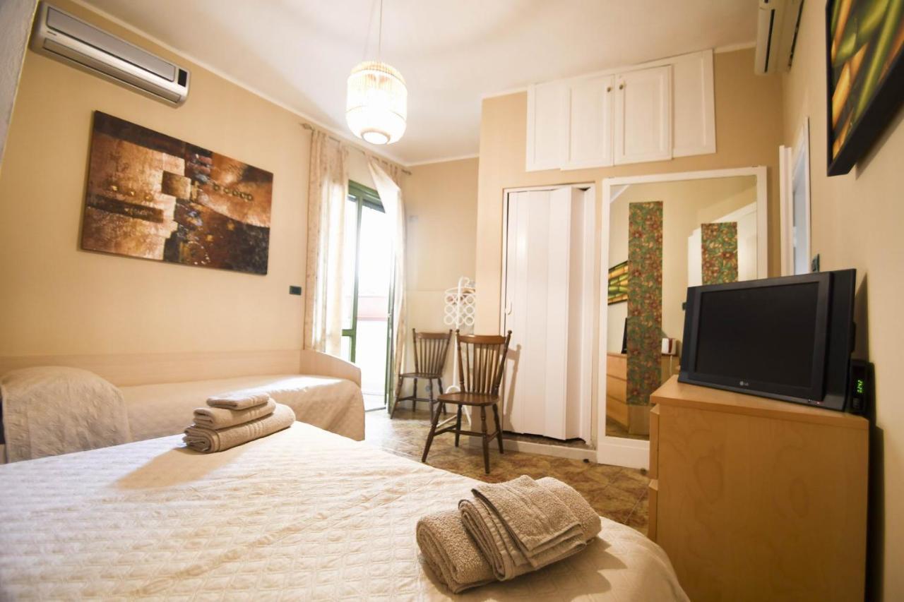 B&B La Pianedda Castelsardo Bagian luar foto